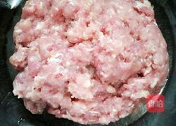 猪肉豆角饺子的做法图解2