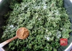 韭菜山野菜(青广东)馅饼的做法图解13
