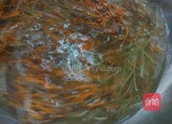 凉拌芹菜海带丝的做法图解5