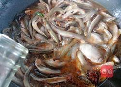 酱炖泥鳅的做法图解9