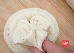 椒盐花卷的做法图解9