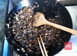 香煎梅干菜肉饼的做法图解3