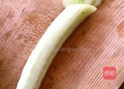 凉拌黄瓜的做法图解1