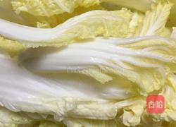 娃娃菜粉丝肉丸汤的做法图解2