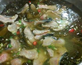 酸菜鲟魚片[图]