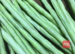 豇豆酿肉的做法图解1