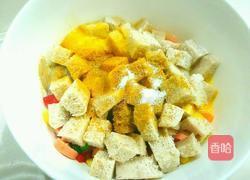 鸡蛋烤馒头丁的做法图解4