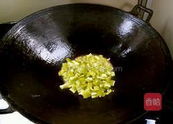 青椒炒空心菜杆的做法图解8