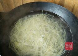 呛拌土豆丝的做法图解3