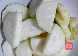 节瓜猪骨汤的做法图解1