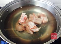 糖醋排骨的做法图解1