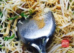 小炒豆芽肉丝的做法图解7