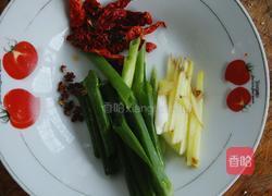 糖醋带鱼的做法图解3