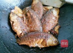 红烧小鲫鱼的做法图解10