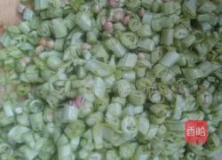 豆角末炒蛋的做法图解2