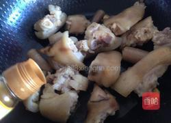 猪蹄尾巴黄豆汤的做法图解4