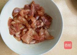 青豆炒肉的做法图解2