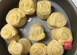 花型椰蓉面包的做法图解3