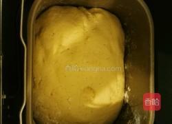 玉米馒头(面包机简易版)的做法图解2