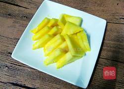 凤梨(菠萝)家常切削法的做法图解7