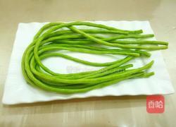 豇豆棒棒糖的做法图解1