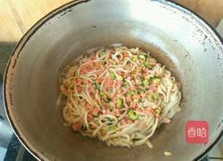 香煎面条的做法图解4