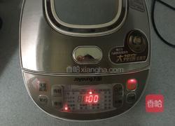 糙米藜麦粥的做法图解3