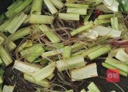 芹菜粉条的做法图解6
