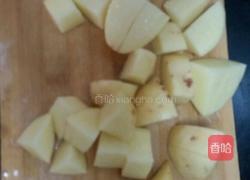 土豆炖肉的做法图解2