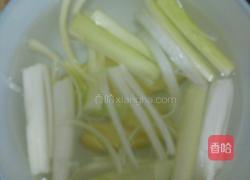 京酱肉丝的做法图解2