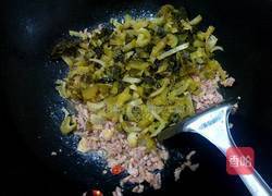 酸菜肉沫的做法图解5