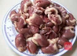 酱炒鸡心的做法图解1