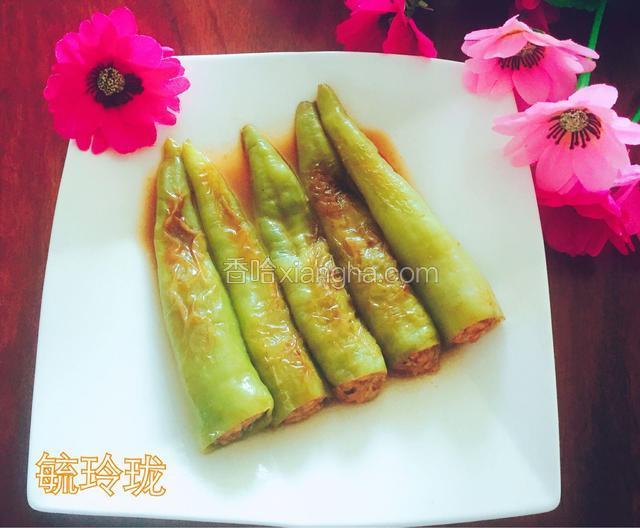 海鲜酱本身就有盐分，加上肉馅也是咸的，不需要再放盐，煮十分钟左右即可出锅食用