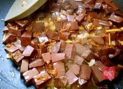 小虾米炒猪血的做法图解6