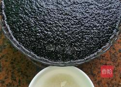 石磨芝麻糊的做法图解1