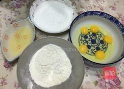 黑加仑纸杯蛋糕的做法图解1