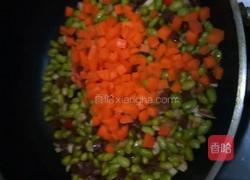 七彩腊味豆的做法图解6