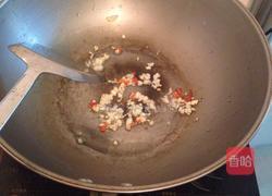 生煎韭菜饺子的做法图解3