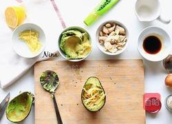 牛油果焗蛋的做法图解4