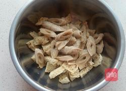 大豆芽调面筋的做法图解3