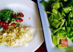 缸豆肉丁的做法图解3