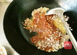 蘑菇肉酱荷包蛋面的做法图解7