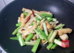 油条烩丝瓜的做法图解12