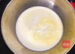 抹茶榴莲千层蛋糕的做法图解3