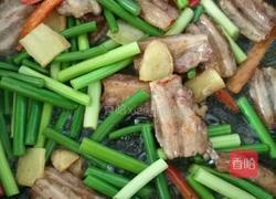 蒜苔回锅肉的做法图解7