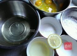 6寸戚风蛋糕的做法图解1