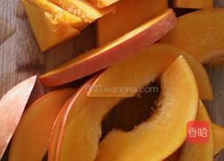 南瓜粉蒸肉的做法图解4