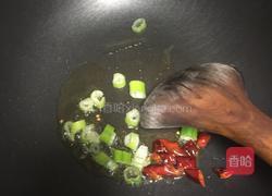 土豆腊肠焖饭的做法图解4