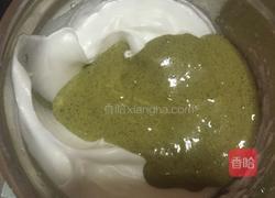 抹茶奶油蛋糕卷的做法图解11