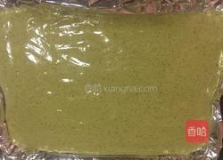 抹茶奶油蛋糕卷的做法图解13